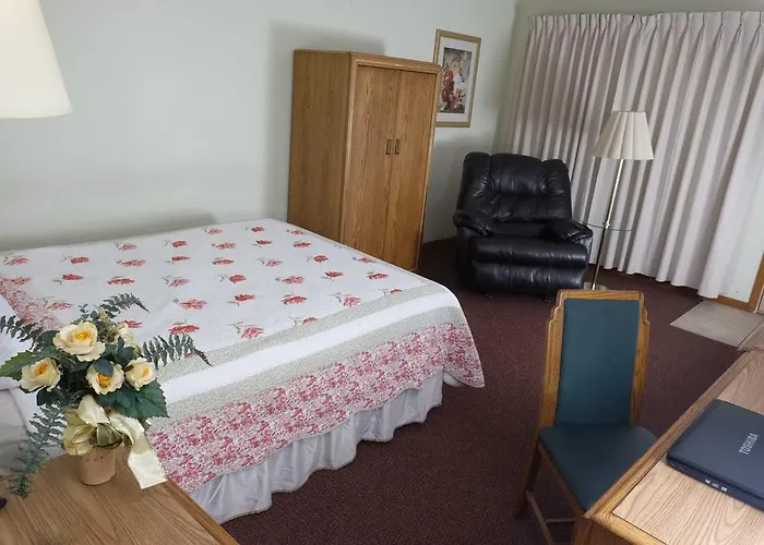Four Seasons Lodging